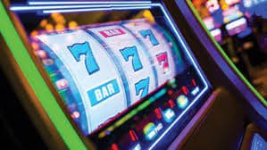 Live Baccarat နှင့် Dragon Tiger ကာစီနိုဂိမ်း Real Dealer မြင်ကွင်း